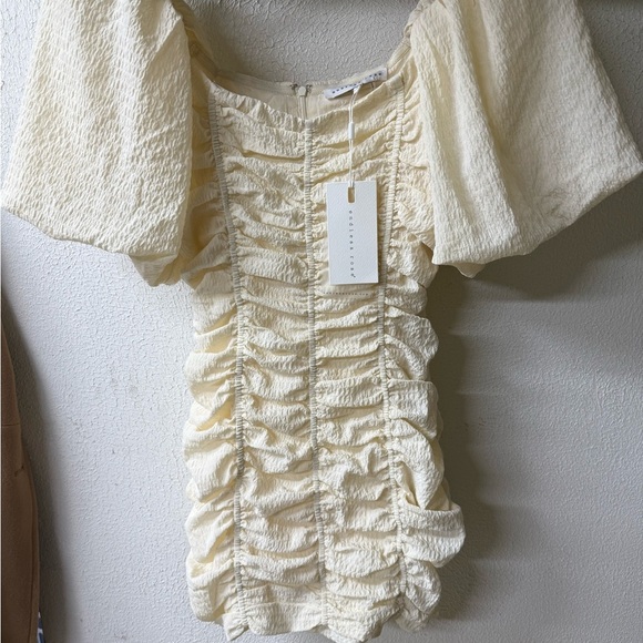 Endless Rose TEXTURED OFF-THE-SHOULDER DRESS - Picture 7 of 8